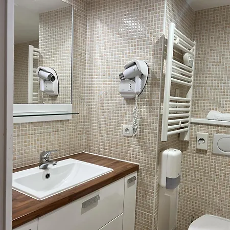 La Loggia & Szálloda 3*