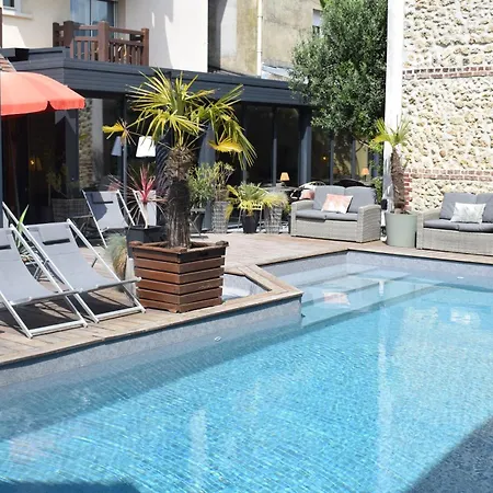 Szálloda La Loggia & Deauville