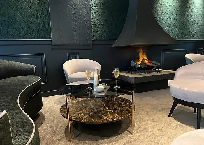 La Loggia & ホテル ドーヴィル