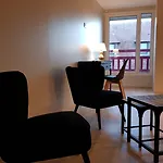 Отель La Loggia & Довиль