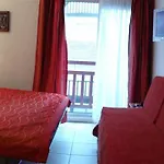 Отель La Loggia &