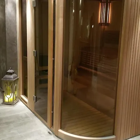 La Loggia & דוביל