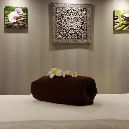La Loggia & 3* دوفييل