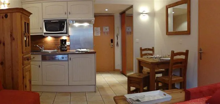 מלון La Loggia & דוביל